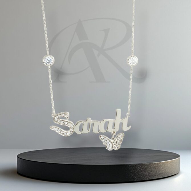 Personalized necklace with Pearls & Butterfly